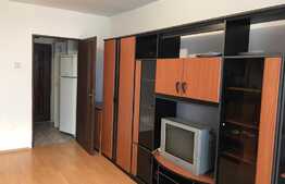 Garsoniera de 28 mp, etaj intermediar, balcon, zona McDonald's