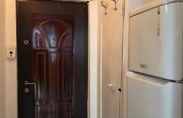 Garsoniera de 28 mp, etaj intermediar, balcon, zona McDonald's