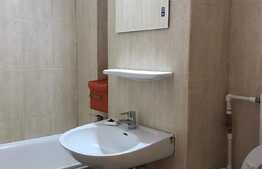 Garsoniera de 28 mp, etaj intermediar, balcon, zona McDonald's