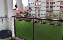 Garsoniera de 28 mp, etaj intermediar, balcon, zona McDonald's