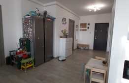 Apartament 3 camere, 2 bai, 79 mp, zona BMW