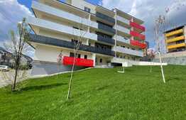 Cauți un apartament cu terasă/grădina în zona liniștită ? Ai găsit varianta ideală