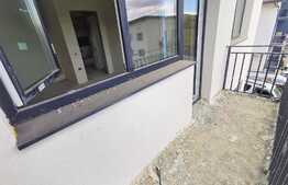 Apartament 3 camere, 64 mp, semidecomandat, zona Teilor