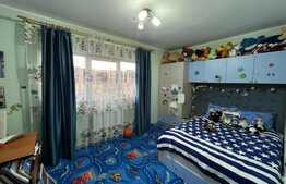 Apartament 3 camere, 67 mp, etaj intermediar, parcare, zona Ioan Rus