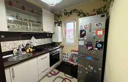 Apartament 3 camere, 67 mp, etaj intermediar, parcare, zona Ioan Rus