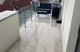 Apartament de lux, 3 camere, 77 mp, terasa 14 mp, parcare, zona Eroilor