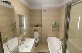 Apartament de lux, 3 camere, 77 mp, terasa 14 mp, parcare, zona Eroilor