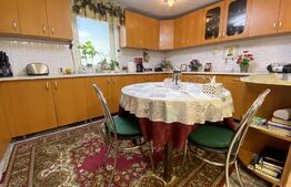 Casa individuala cu 2 intrari: 130 mp utili, 700 mp teren, zona linistita, Apahida