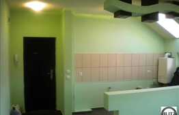 In zona Real, apartament la mansarda, 41 mp 2 camere semidecomandate