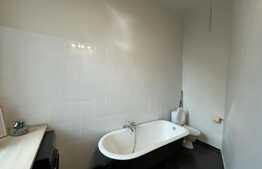 Garsoniera spatioasa, 43 mp, lux, curte, zona strazii Bucuresti