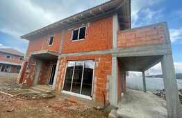 Casa individuala cu garaj, expunere sudica, 137 mp, 550 teren, Gilau 