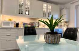 Apartament modern, 2 camere, 55mp, parcare, zona Corneliu Coposu