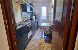 Apartament 3 camere, 66 mp, 2 balcoane, zona Parang