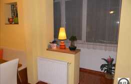 Apartament 3 camere,70 mp utili, zona Profi, loc parcare si boxa inclusa