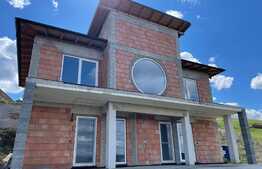 Casă individuală, 5 camere, 500mp teren, Apahida