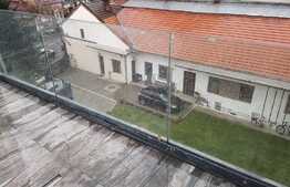 Apartament 1 camera, 35 mp, terasa, zona strazii Deccebal