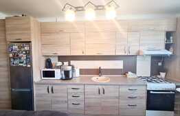 Apartament 3 camere, 70 mp, parcare, zona strazii Eroilor