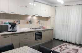 Apartament modern, 3 camere, parcare, zona strazii Oasului