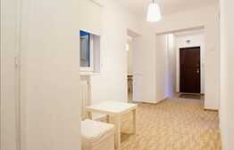 Apartament 3 camere de vanzare, 69 mp utili, zona Casa Piratilor, cu garaj