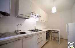 Apartament 3 camere de vanzare, 69 mp utili, zona Casa Piratilor, cu garaj