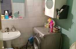 Vanzare apartament, 4 camere, 78 mp, boxa subsol, zona strazii Fabricii