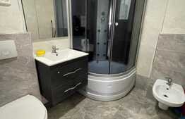 Apartament 3 camere, 60mp, parcare, zona Terra