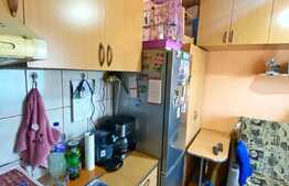 Vrei un spatiu al tau? Garsoniera etaj intermediar, zona Hotel Royal 