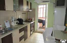 2 camere de vanzare, decomandat, 46 mp utili, zona BIG, orientare sudica