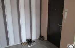 2 camere de vanzare, decomandat, 46 mp utili, zona BIG, orientare sudica