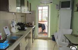 2 camere de vanzare, decomandat, 46 mp utili, zona BIG, orientare sudica