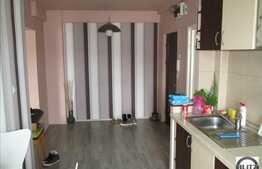 2 camere de vanzare, decomandat, 46 mp utili, zona BIG, orientare sudica