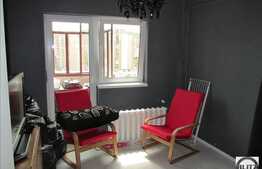 2 camere de vanzare, decomandat, 46 mp utili, zona BIG, orientare sudica