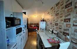 Apartament 4 camere, 94mp, terasa 17mp, parcare, zona Cetatii