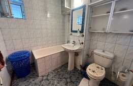 Apartament de 3 camere, 82mp, decomandat, zona Racadau - Magnolia