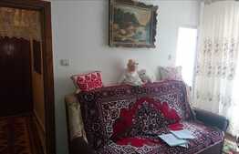 Garsoniera, 28 mp, etaj intermediar, zona strazii Mehedinti