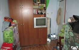 3 camere de vanzare, 45 mp utili, zona Casa Piratilor, izolat interior/exterior