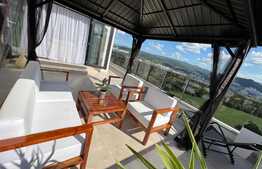 Penthouse de lux 3 camere, 78 mp, garaj, boxa, priveliste extraordinara, zona Donat Park!