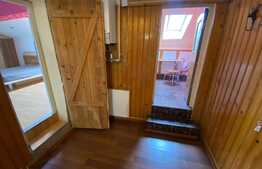 Apartament de 2 camere, decomandat, 56 mp, zona Racadau 