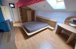 Apartament de 2 camere, decomandat, 56 mp, zona Racadau 