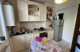 Apartament 2 camere, decomandat, zona străzii Horea