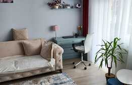 Apartament 2 camere lux, 53 mp, parcare, zona Urusagului