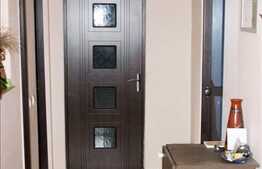 Vanzare 3 camere zona Sesul de Sus, 63 mp utili.