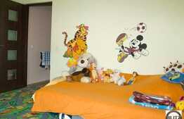 Vanzare 3 camere zona Sesul de Sus, 63 mp utili.