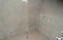 1 camera de vanzare in imobil nou, zona nou dezvoltata! Garaj!