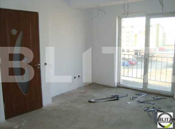 Garsonieră de vânzare Floreşti - 8542AV | BLITZ Cluj-Napoca | Poza1