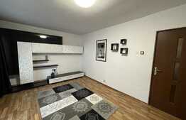 Apartament de 3 camere, decomandat, 75 mp, 2 parcari, zona Big