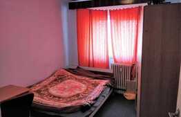 Apartament 4 camere decomandate, balcon, zona Aurel Vlaicu 