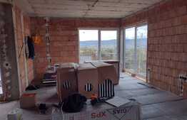 Casa semifinisata cu panorama, 155 mp utili, 350 mp teren!