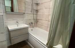 Apartament 2 camere, decomandat, 56 mp, parcare, zona centrala