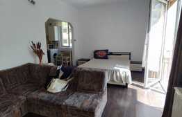 Garsoniera de 32 mp, balcon, zona Porii